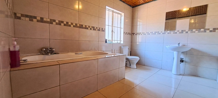 3 Bedroom Property for Sale in Rietfontein A H North West